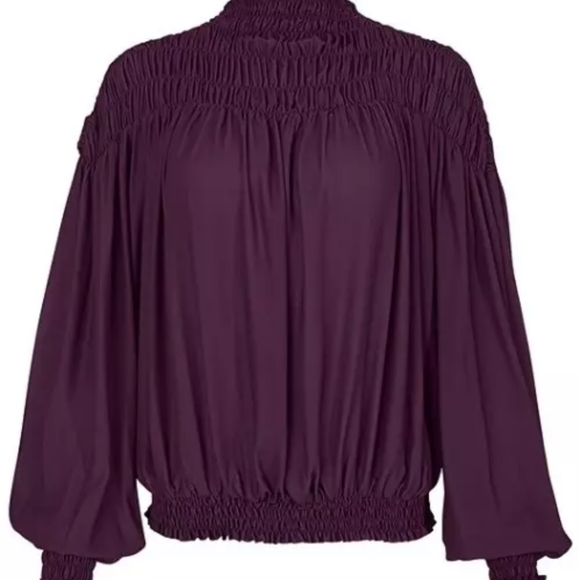 Nice Top - Picture 1 of 3